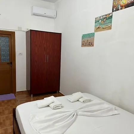 Vrekaj Apartment Ksamil