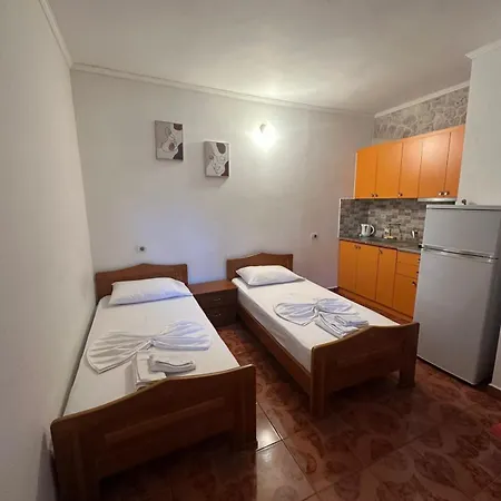 Vrekaj Apartment Ksamil